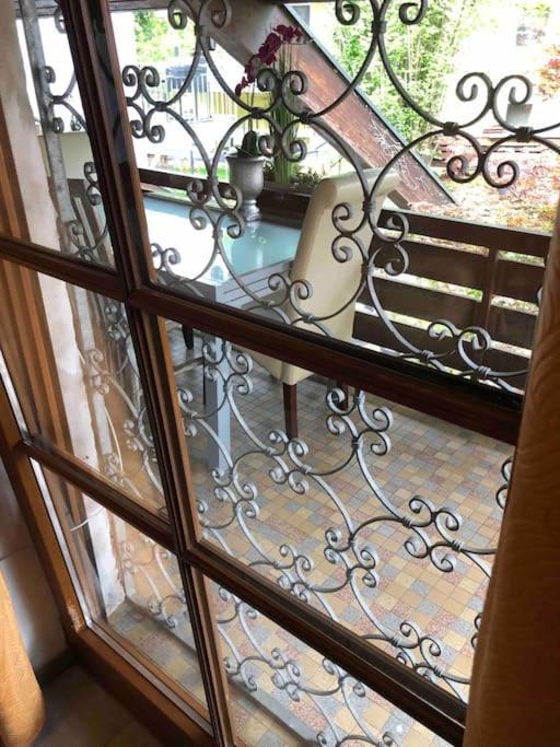 Willkommen Im Casa Felice, Der Wohlfuehl Oase Mit Balkon, 4 Betten Und Homeoffice Platz Aidlingen Exteriér fotografie