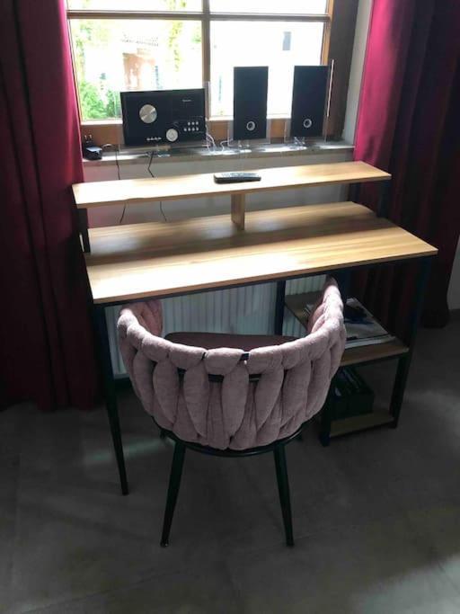 Willkommen Im Casa Felice, Der Wohlfuehl Oase Mit Balkon, 4 Betten Und Homeoffice Platz Aidlingen Exteriér fotografie